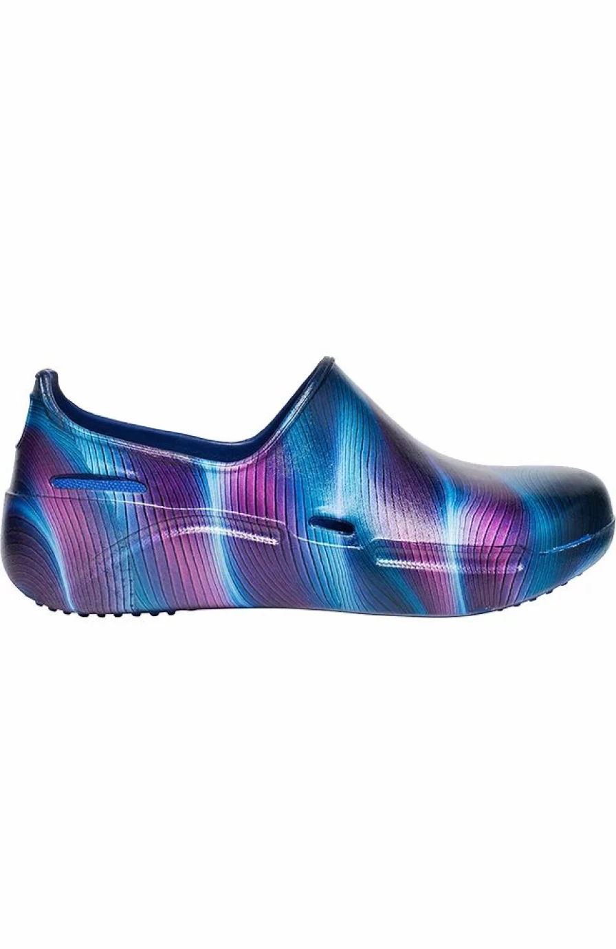 * Anywear Uni Streak Lightweight Nursing Clog | Shoes